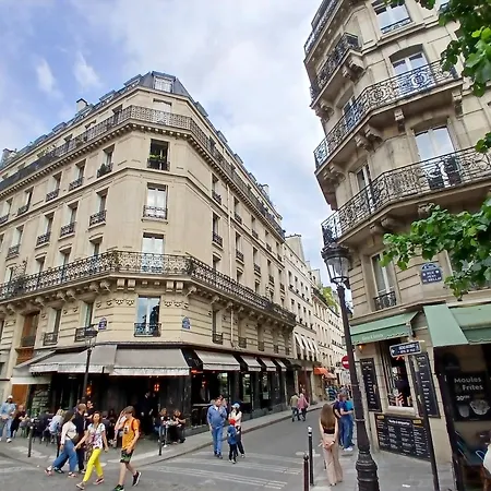 De Charme Sur L'ile Saint-louis - Elegance & Authenticite Au Coeur De Apartment *
